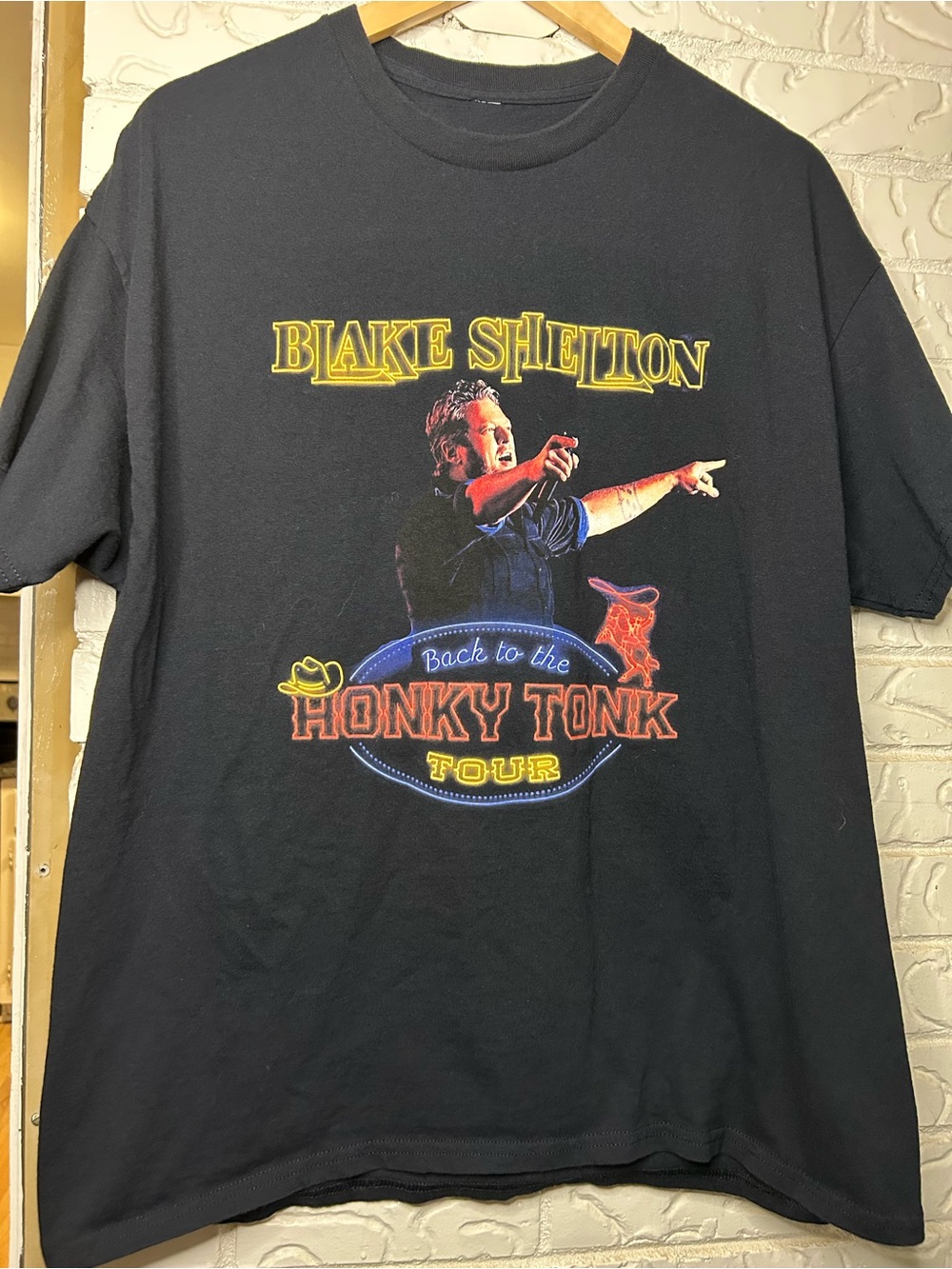 Blake Shelton - Back To The Honky Tonk Tour 2023 Shirt - Size XL